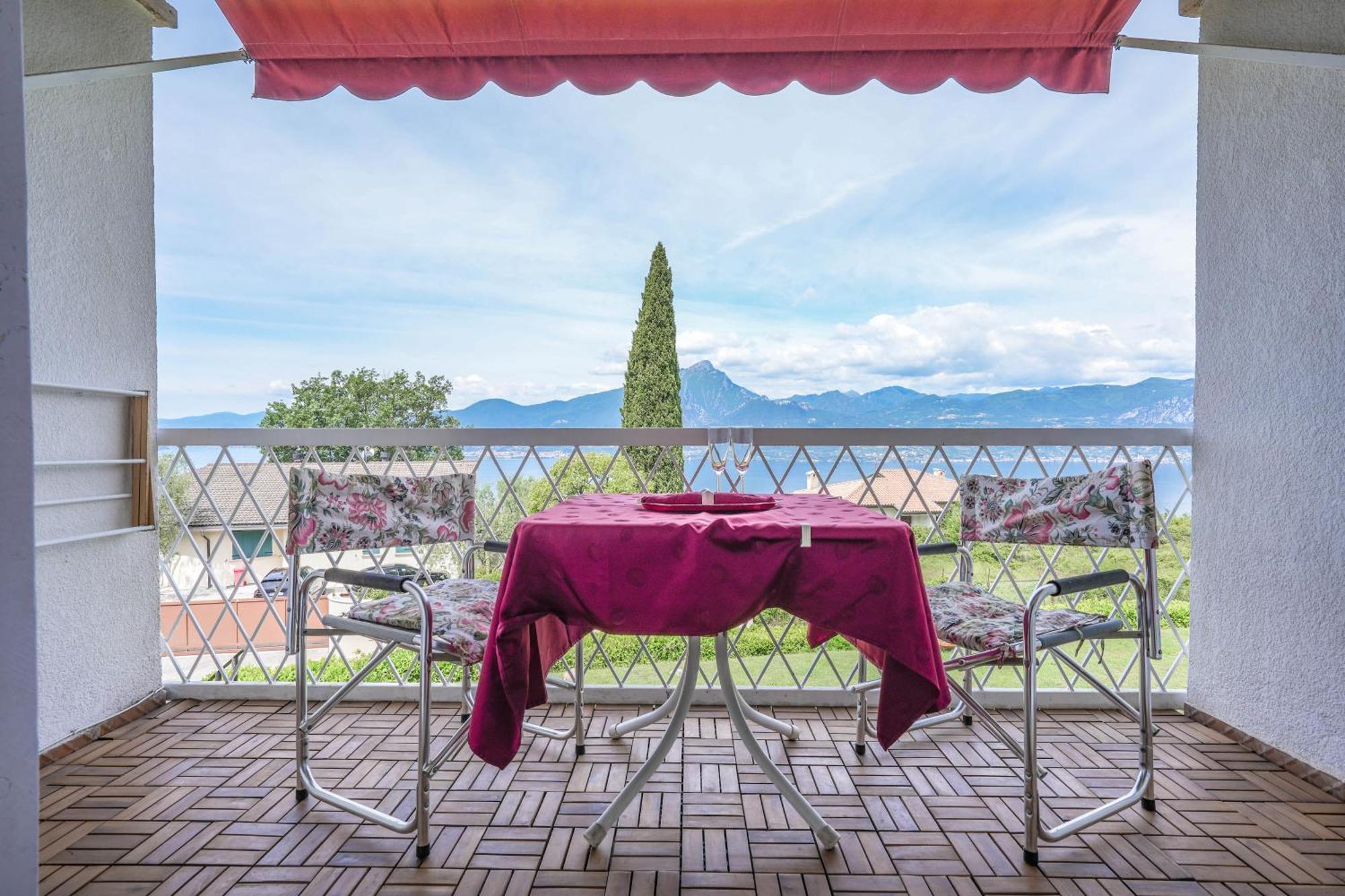 Appartamento Garda Panoramic House Albisano Esterno foto