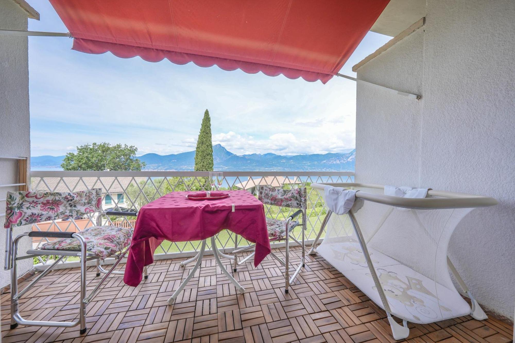 Appartamento Garda Panoramic House Albisano Esterno foto